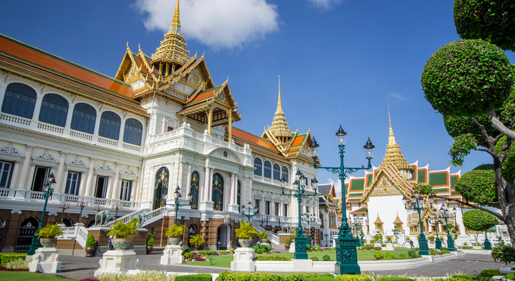 Το τεράστιο παλάτι που πρέπει να επισκεφτείς στην Μπανγκόκ