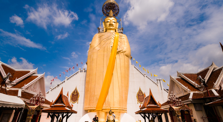 Ο ψηλός βούδας από χρυσό που πρέπει να επισκεφτείς στην Μπανγκόκ
