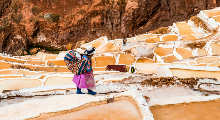 Αναπάντεχα μέρη στο Περού, Αλυκές πηγές
