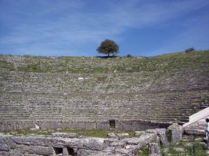 Ιωάννινα τα top μέρη_Φωτογραφία Αρχαίο θέατρο Δωδώνης