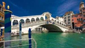 5 αξέχαστες εμπειρίες στη Βενετία-Φωτογραφία Γέφυρα Ριάλτο