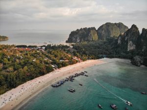 5 καλύτερες παραλίες στην Ταϊλάνδη_Φωτογραφία Railay Beach - Krabi