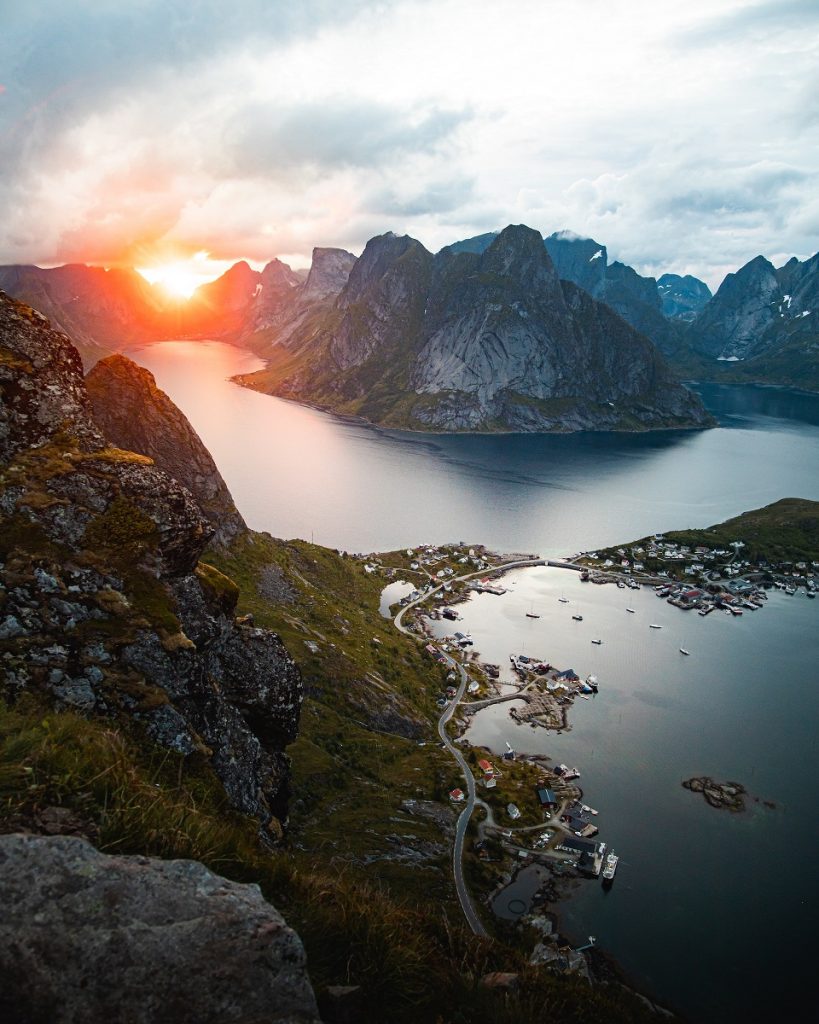 5 facts πριν επισκεφθείς τη Νορβηγία_Φωτογραφία Νορβηγία-Ήλιος Μεσονυχτίου